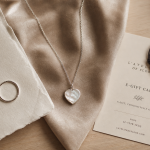 Bijoux Saint Valentin : collier cœur en nacre, bague argent et bracelet